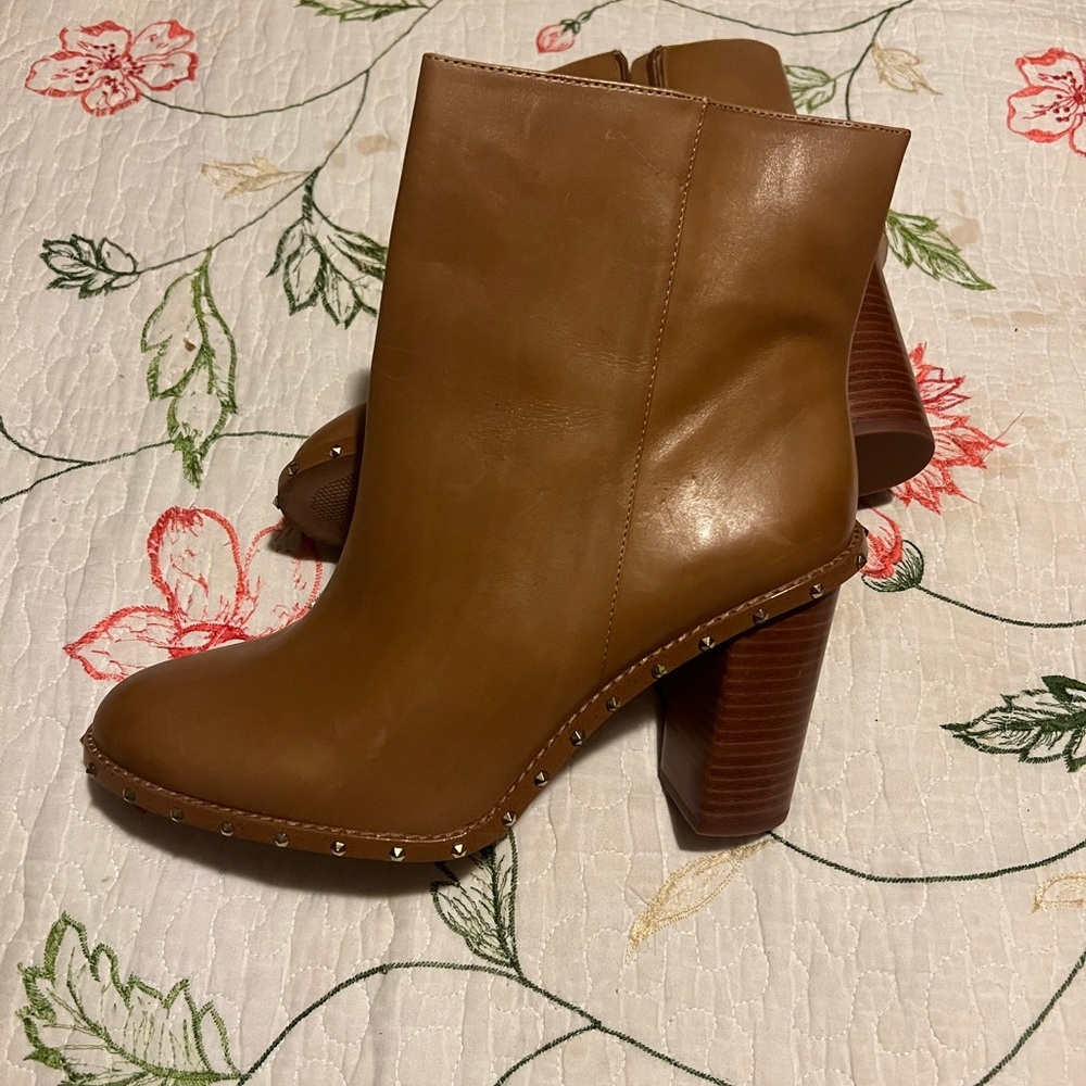 Steve Madden boots